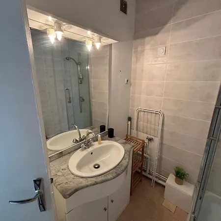 Hilaire Sea View Apartamento *